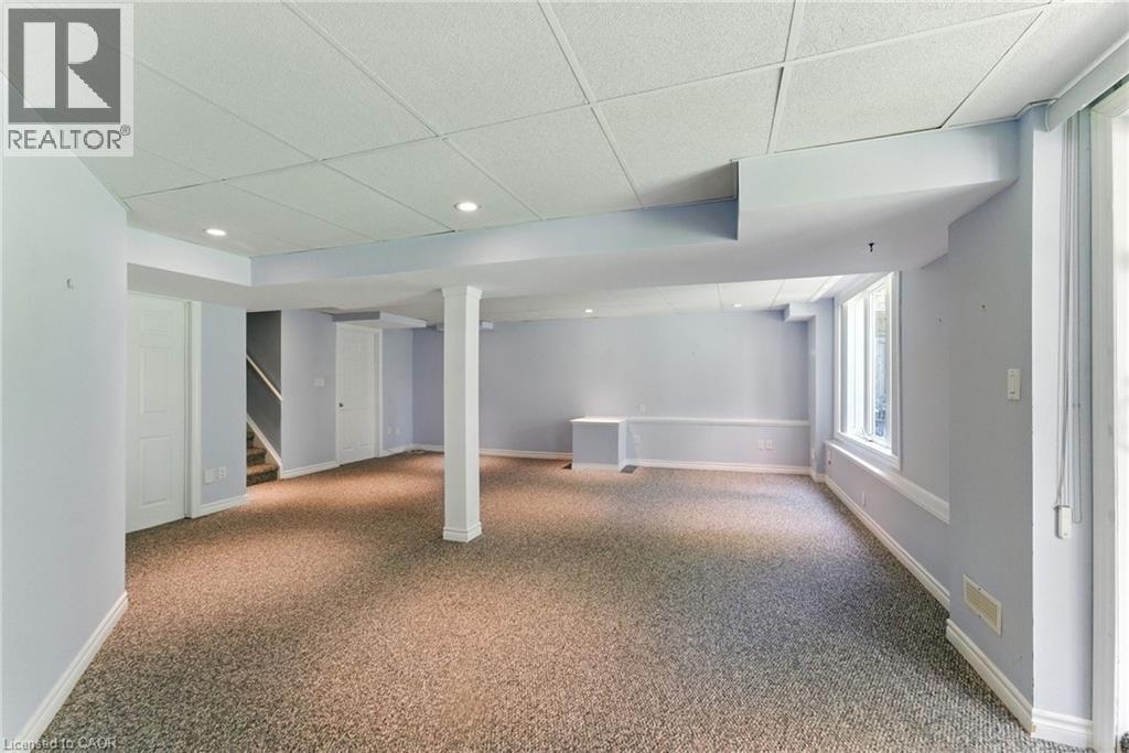 40 Wesleyan Court Unit# 6, Ancaster, Ontario  L9G 5C7 - Photo 34 - 40763328