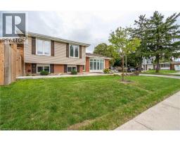 34 CORAL Drive, Hamilton, Ontario