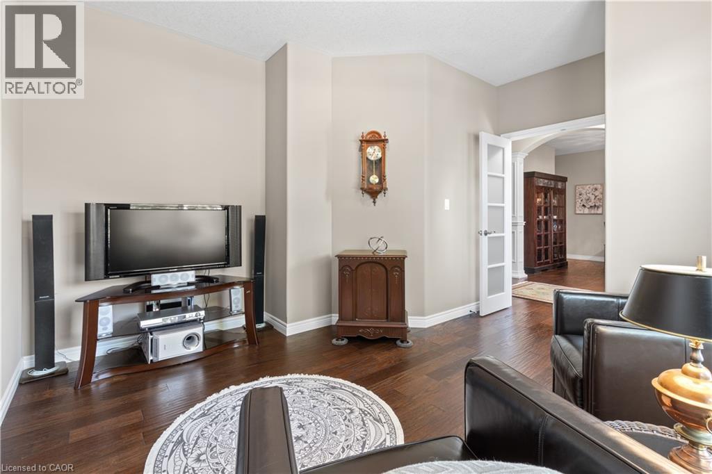 21 Farrow Road, Brantford, Ontario  N3T 5L7 - Photo 19 - 40763410
