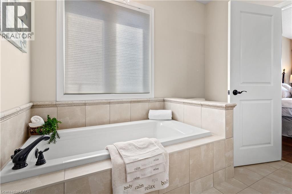 21 Farrow Road, Brantford, Ontario  N3T 5L7 - Photo 24 - 40763410