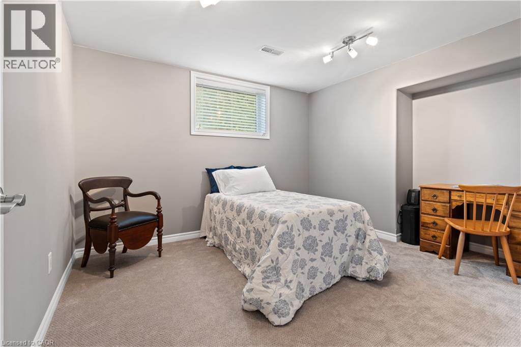 21 Farrow Road, Brantford, Ontario  N3T 5L7 - Photo 39 - 40763410