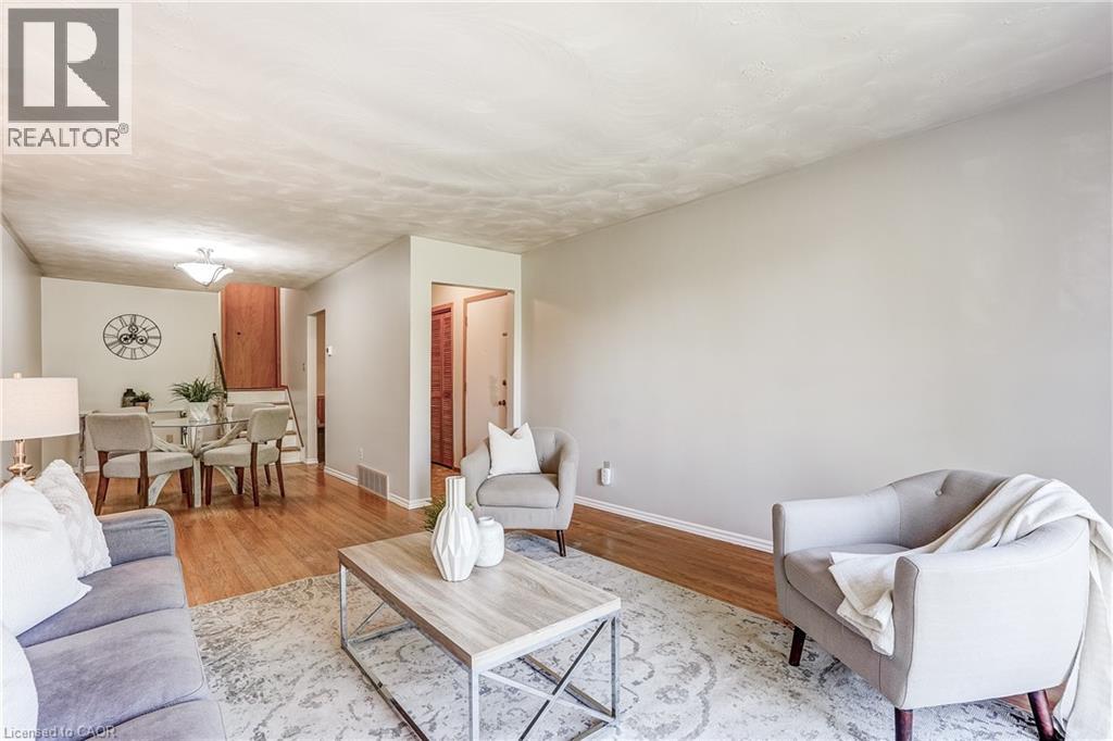 63 1/2 Eastbury Drive, Hamilton, Ontario  L8E 2V8 - Photo 4 - 40763385