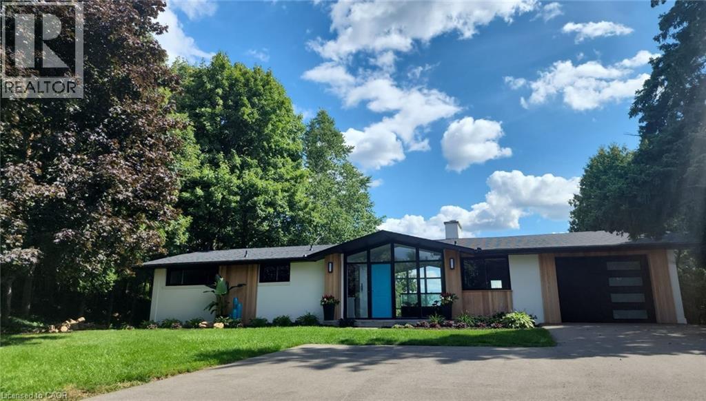 50 OAK Avenue, Dundas, Ontario