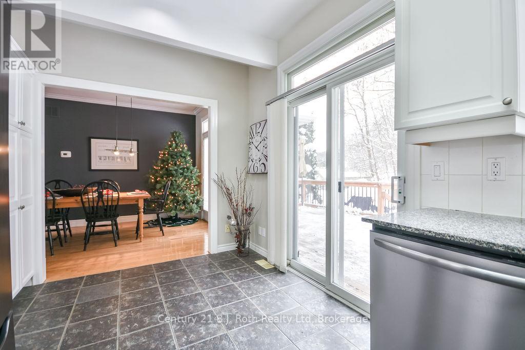 502 Aberdeen Boulevard, Midland, Ontario  L4R 5L9 - Photo 16 - S12366448