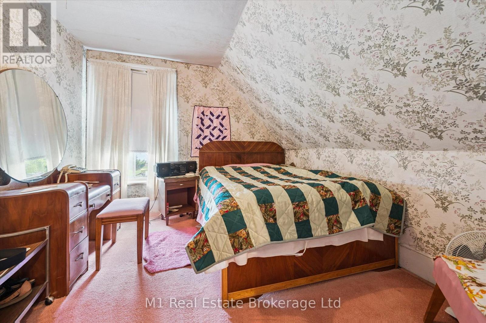 25 Ann Street S, Minto, Ontario  N0G 1M0 - Photo 21 - X12366459