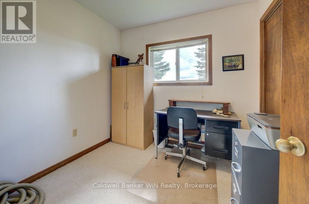 9340 Concession 6 N, Wellington North, Ontario  N0G 2L0 - Photo 20 - X12366468