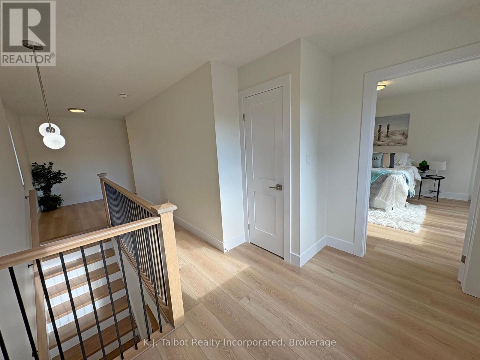 201 South Street, Goderich, Ontario  N7A 3M2 - Photo 22 - X12366470