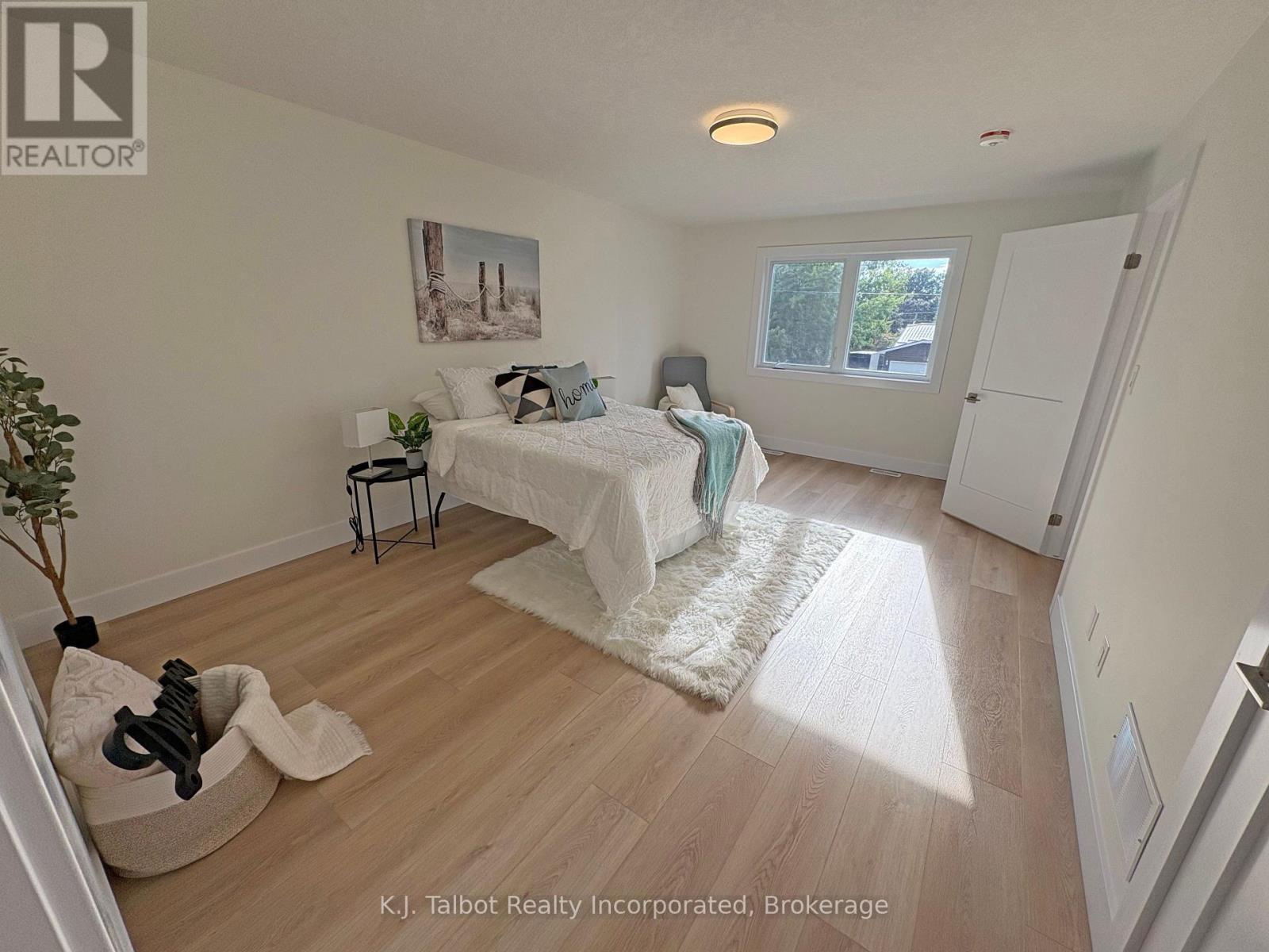 201 South Street, Goderich, Ontario  N7A 3M2 - Photo 25 - X12366470