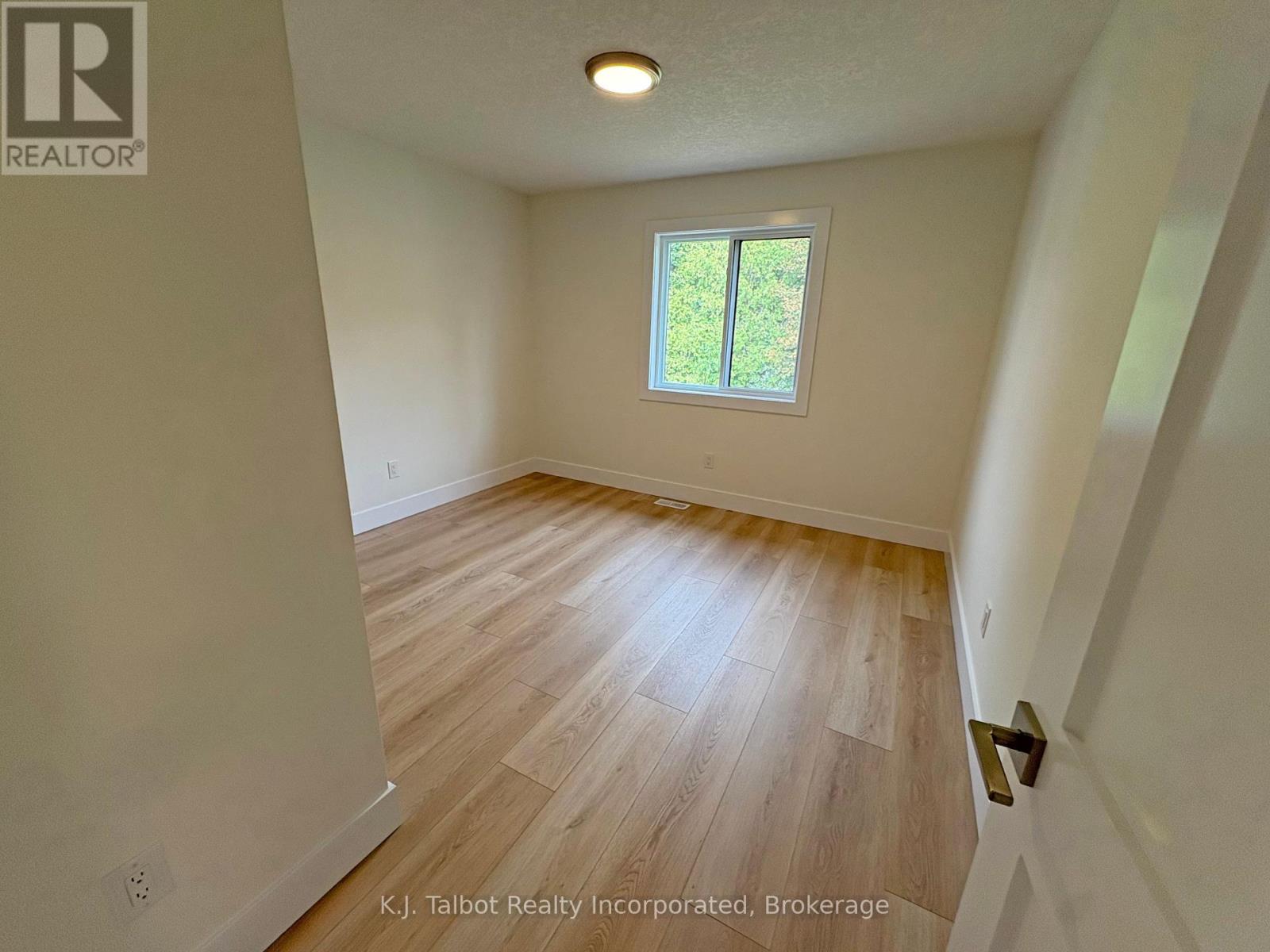 201 South Street, Goderich, Ontario  N7A 3M2 - Photo 28 - X12366470