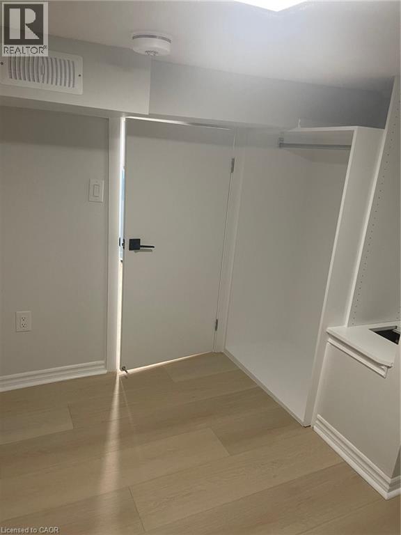 133 Fennell Avenue E Unit# Lower, Hamilton, Ontario  L9A 1S2 - Photo 6 - 40763774