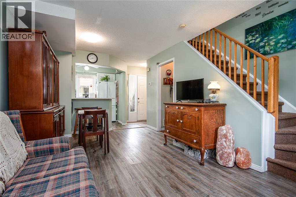 465 Beechwood Place Unit# 2, Waterloo, Ontario  N2T 2N8 - Photo 14 - 40763972