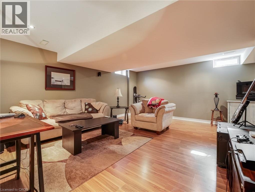 242 Upper Mount Albion Road Unit# 19, Stoney Creek, Ontario  L8J 0B1 - Photo 28 - 40763778
