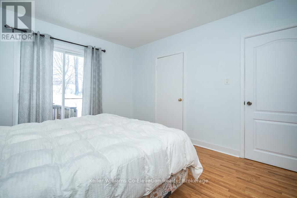 162 Lindsay Street, Midland, Ontario  L4R 2T6 - Photo 10 - S12366784