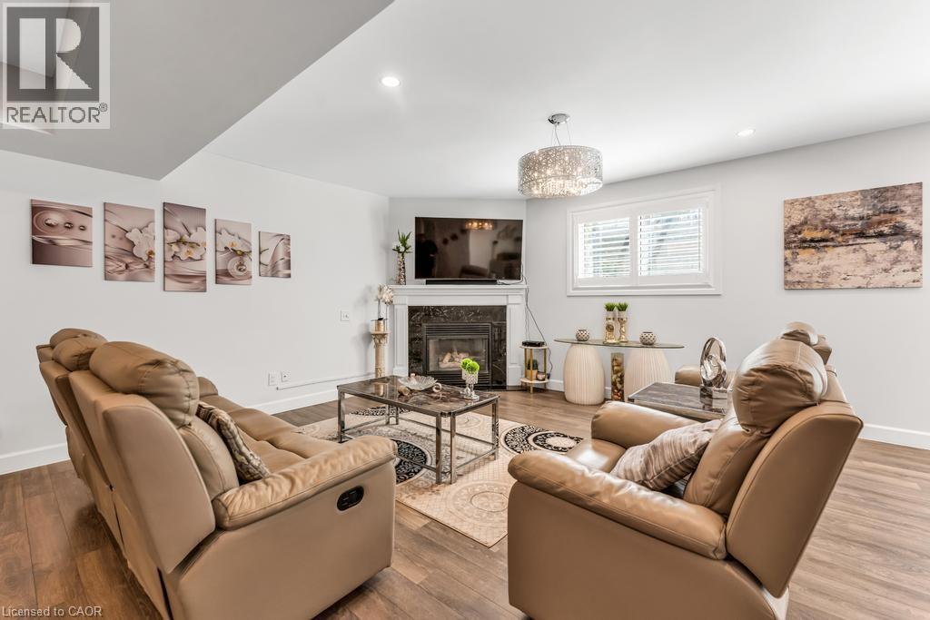 650 Acadia Drive, Hamilton, Ontario  L8W 3V1 - Photo 8 - 40763612