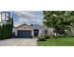 2 FULLER Drive, Caledonia, Ontario