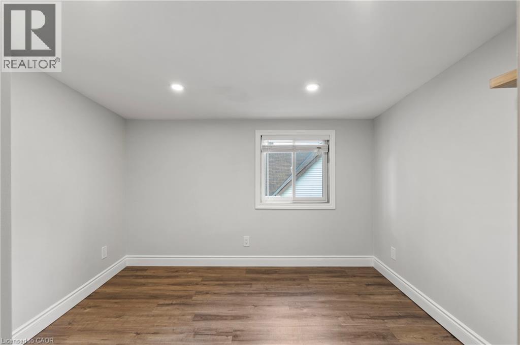 206 Niagara Falls Road, Thorold, Ontario  L2V 1H9 - Photo 12 - 40764042