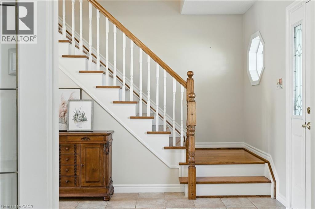 252 Mississaga Street, Oakville, Ontario  L6L 3B2 - Photo 17 - 40758020