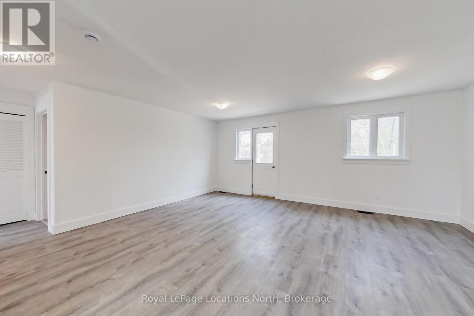 129 Spruce Street, Collingwood, Ontario  L9Y 3G8 - Photo 8 - S12367264