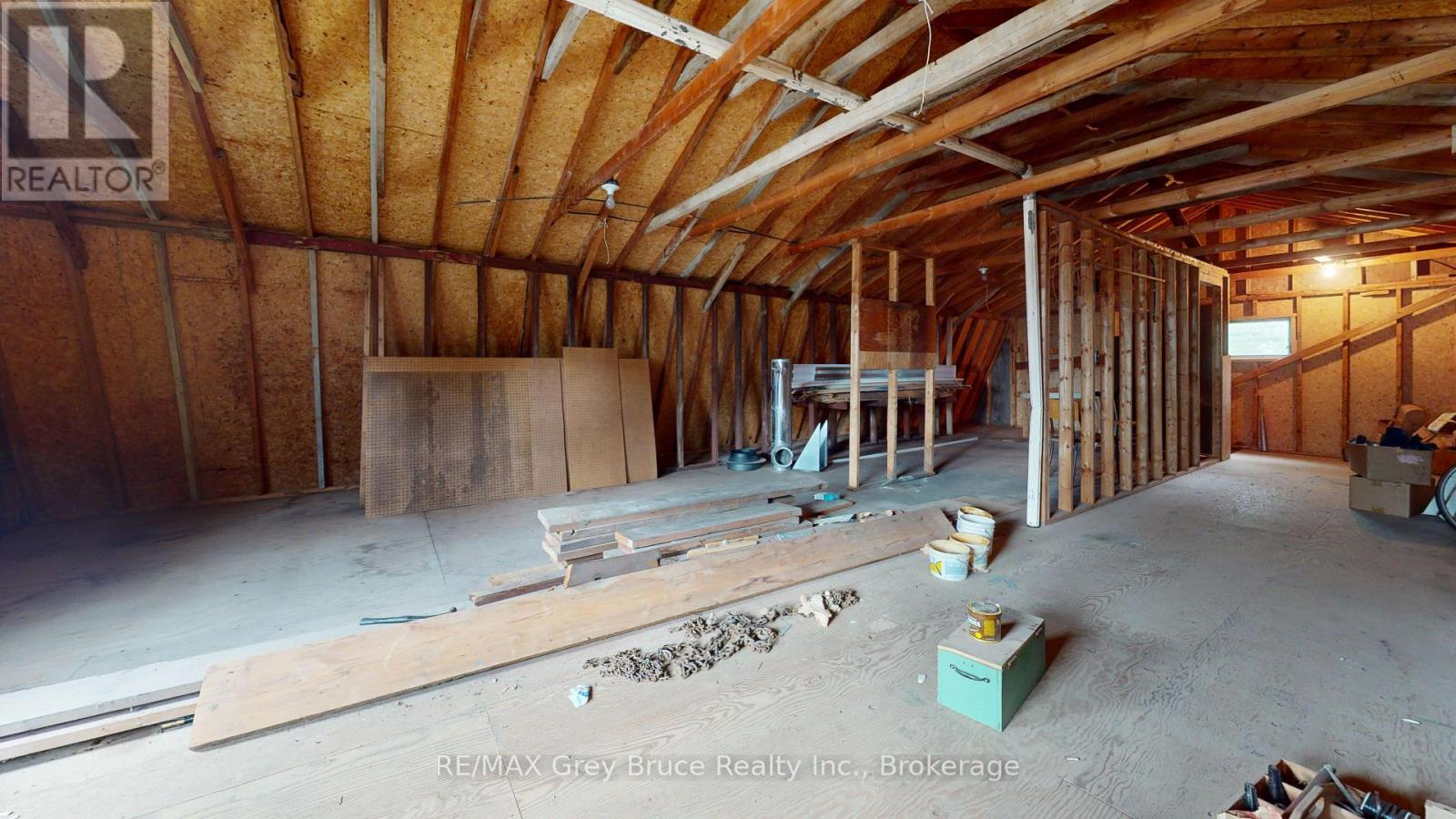 1069 7th Avenue, Hanover, Ontario  N4N 2K4 - Photo 19 - X12367243