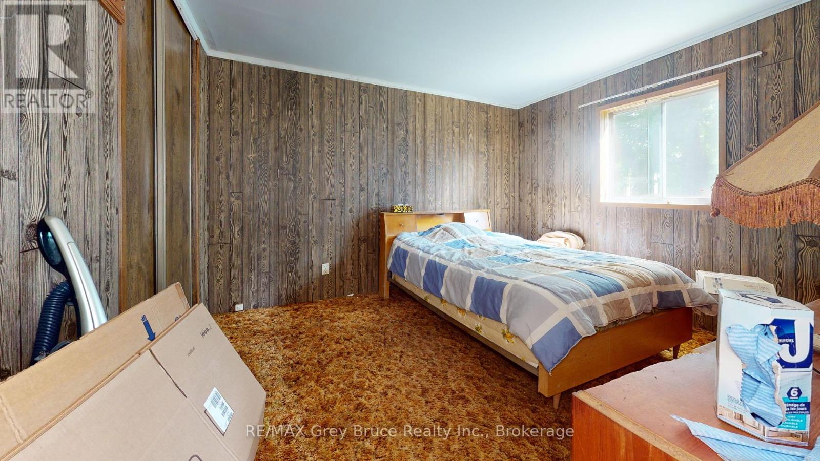 1069 7th Avenue, Hanover, Ontario  N4N 2K4 - Photo 9 - X12367243