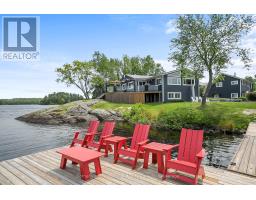 11D BEARS PAW, Whitestone, Ontario