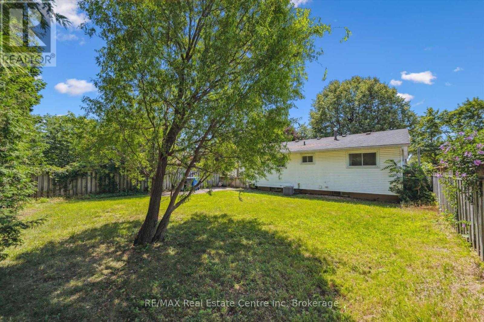 72 Ferndale Avenue, Guelph, Ontario  N1E 1B5 - Photo 22 - X12367291