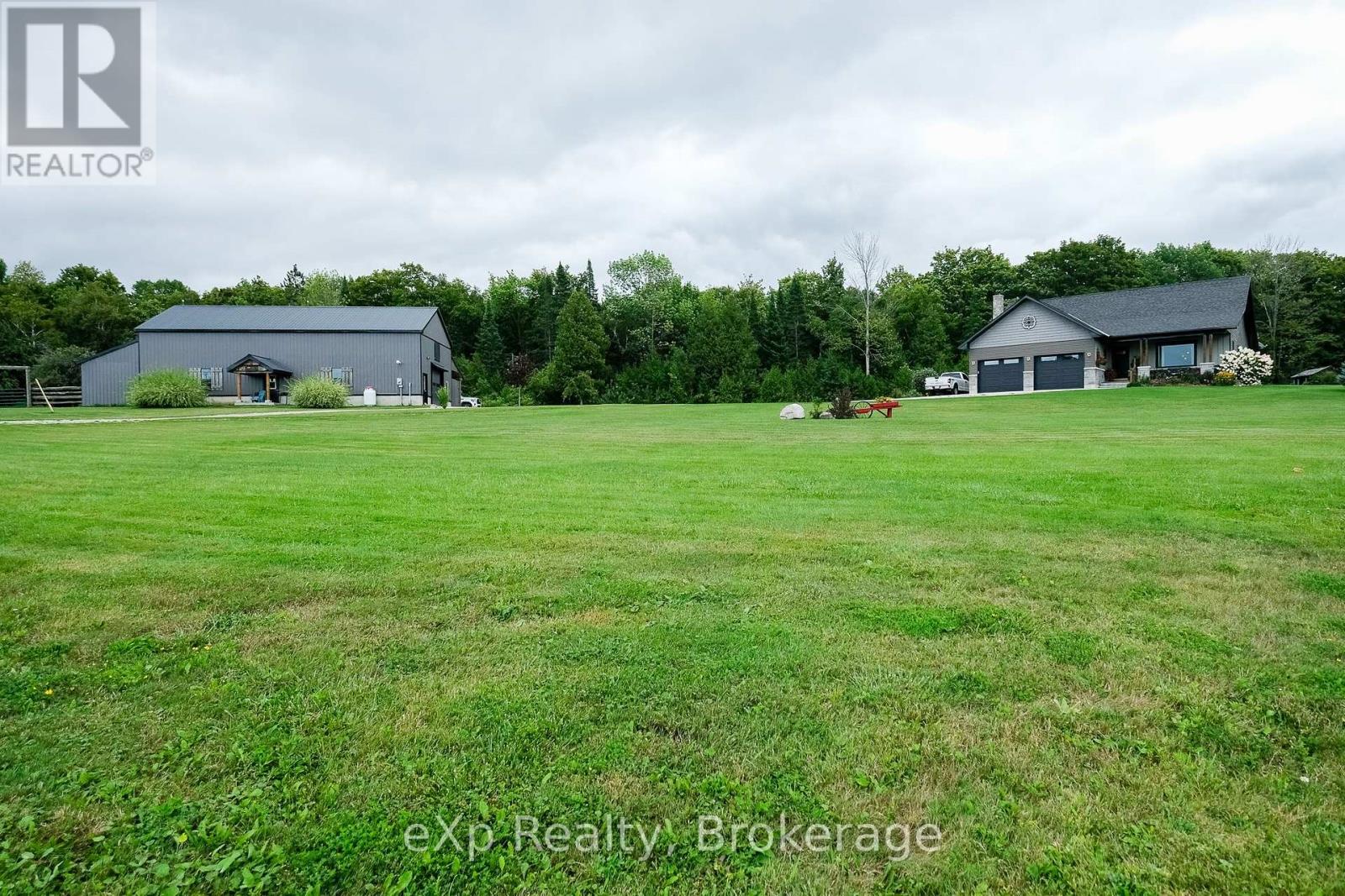 502032 Grey Road 1, Georgian Bluffs, Ontario  N0H 2T0 - Photo 3 - X12367318