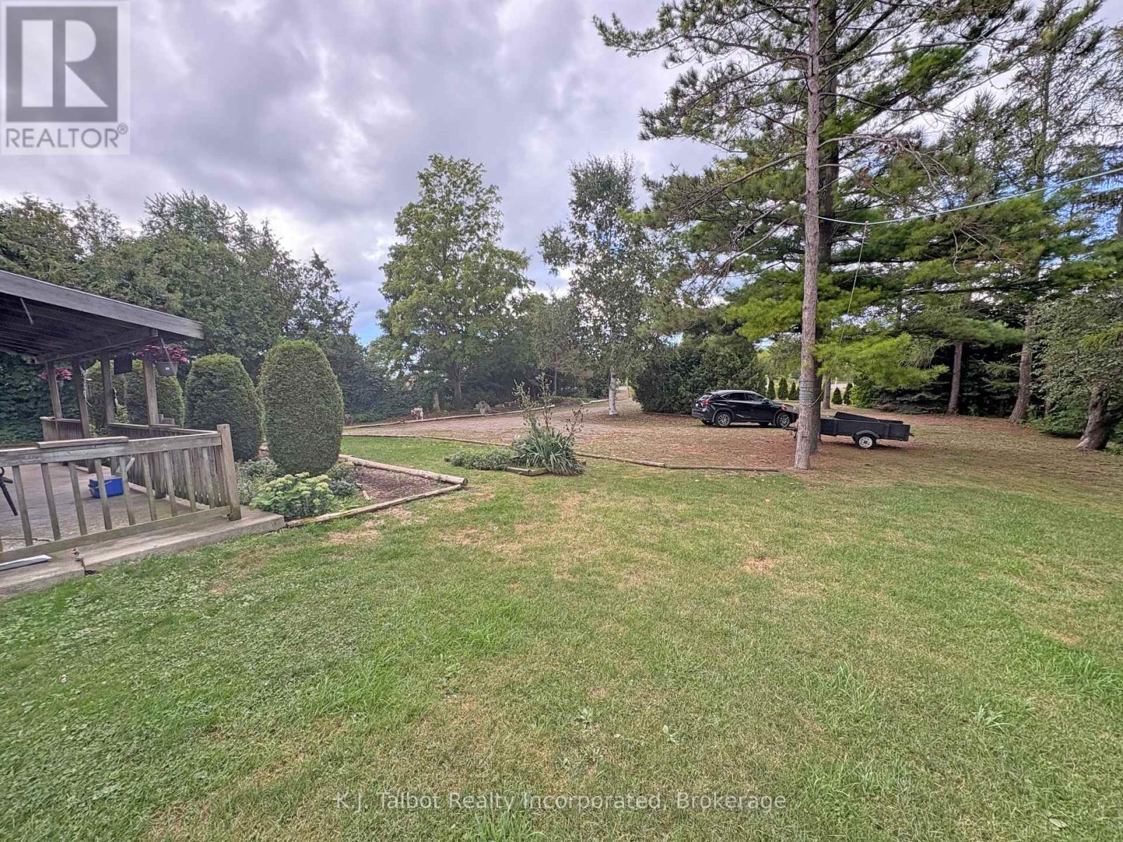 82044 Bluewater Highway, Ashfield-Colborne-Wawanosh, Ontario  N7A 3Y2 - Photo 4 - X12367358