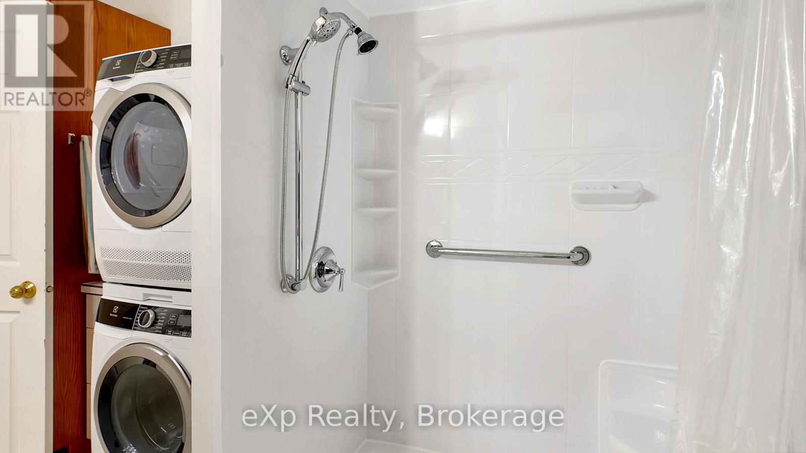 402 Mary Street, West Grey, Ontario  N0G 1C0 - Photo 21 - X12367360