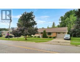 402 MARY STREET, West Grey, Ontario