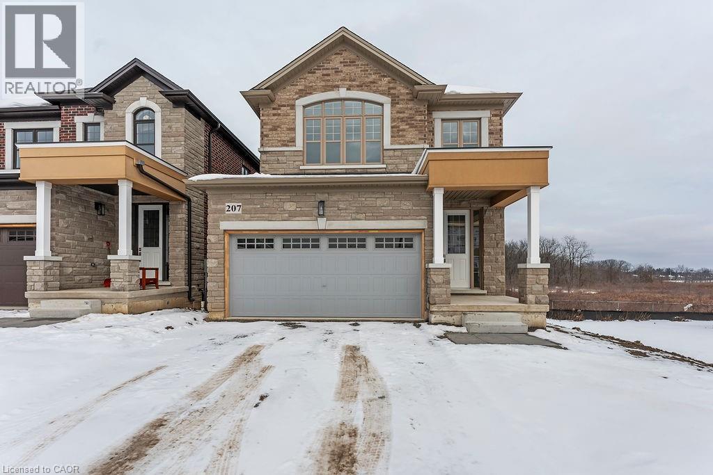 207 ALESSIO Drive, Hamilton, Ontario