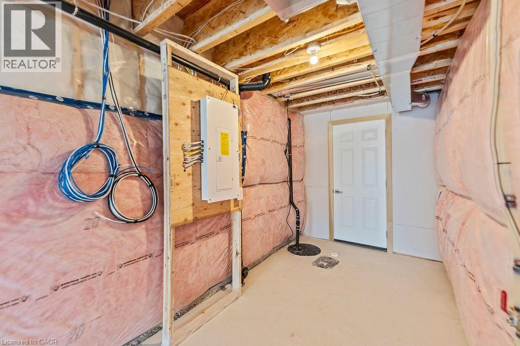 207 Alessio Drive, Hamilton, Ontario  L9B 0K4 - Photo 43 - 40764121