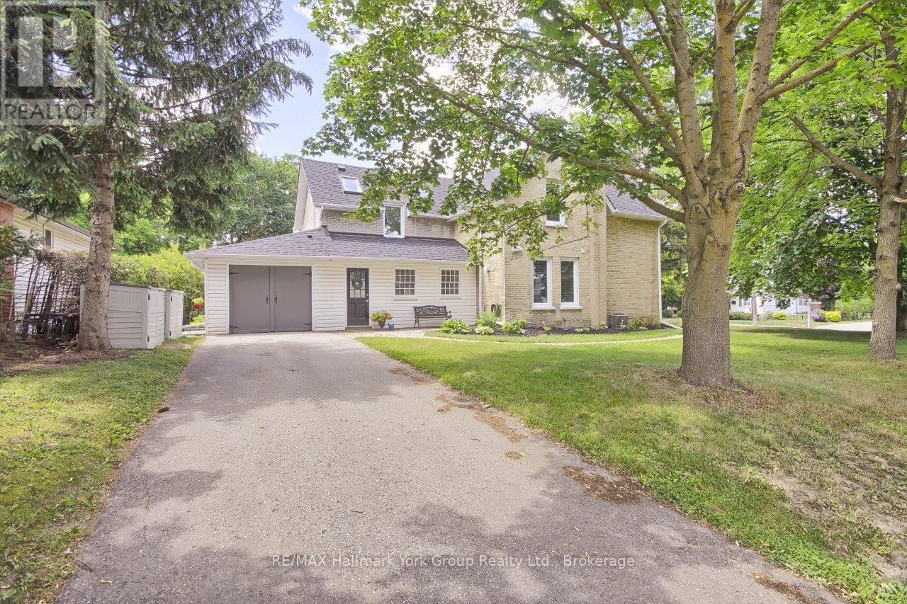 394 Eagle Street, Newmarket, Ontario  L3Y 1K4 - Photo 6 - N12367464