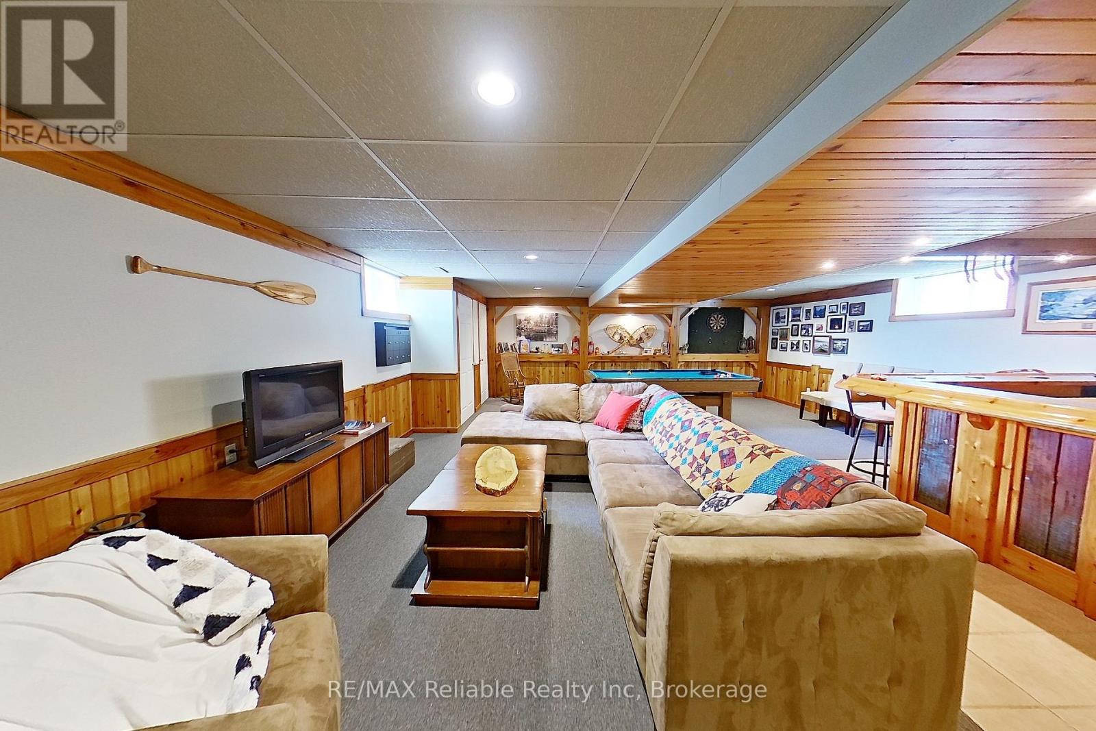 212 James Street, Central Huron, Ontario  N0M 1L0 - Photo 28 - X12367449