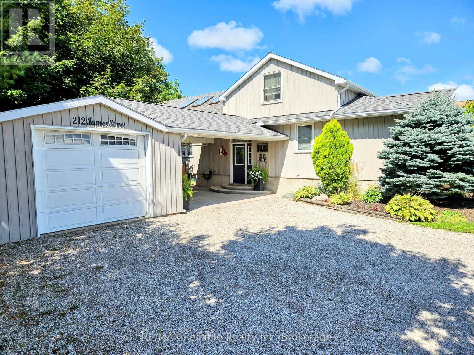 212 James Street, Central Huron, Ontario  N0M 1L0 - Photo 35 - X12367449