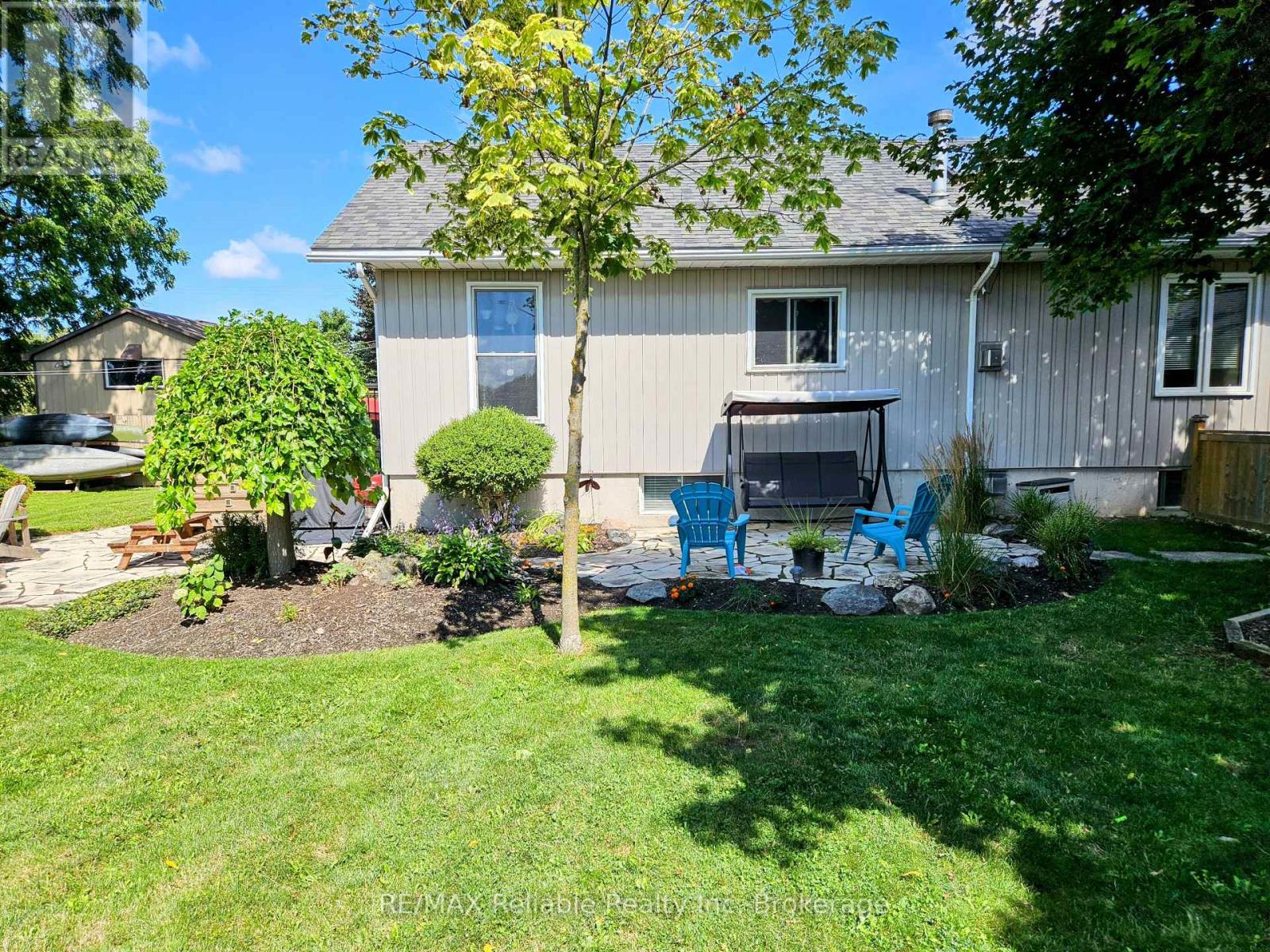 212 James Street, Central Huron, Ontario  N0M 1L0 - Photo 40 - X12367449