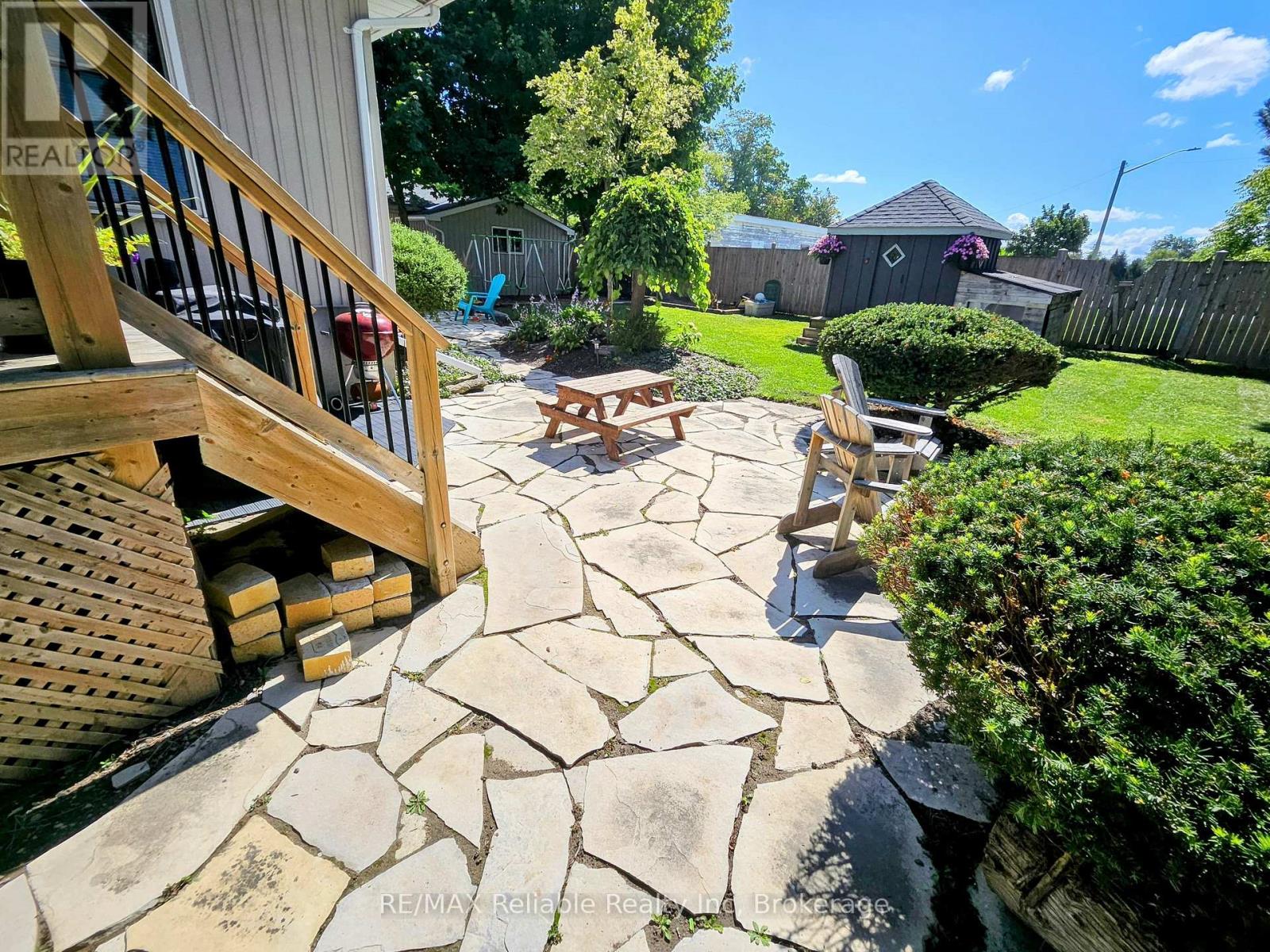 212 James Street, Central Huron, Ontario  N0M 1L0 - Photo 44 - X12367449