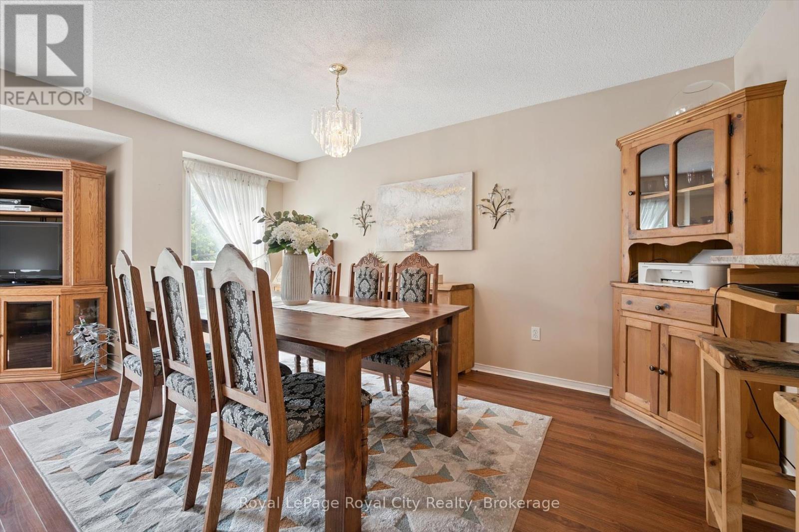 250 Starwood Drive, Guelph, Ontario  N1E 7C1 - Photo 11 - X12367457