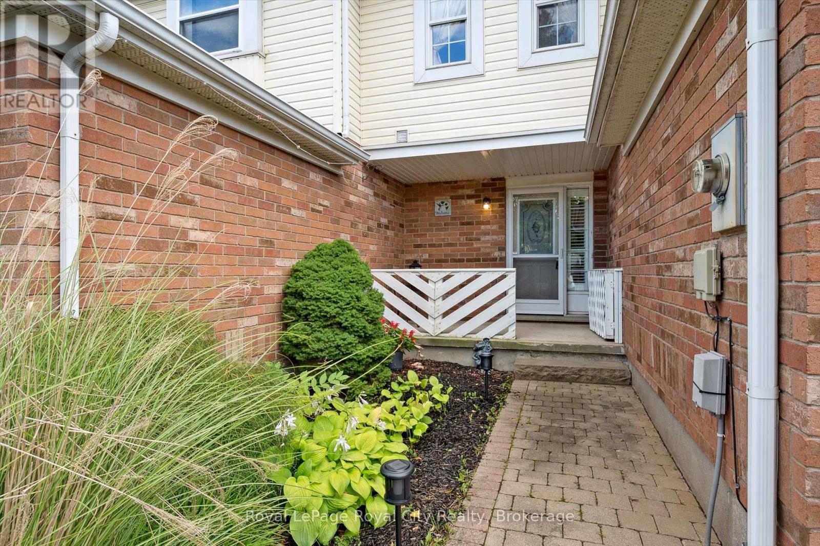 250 Starwood Drive, Guelph, Ontario  N1E 7C1 - Photo 2 - X12367457