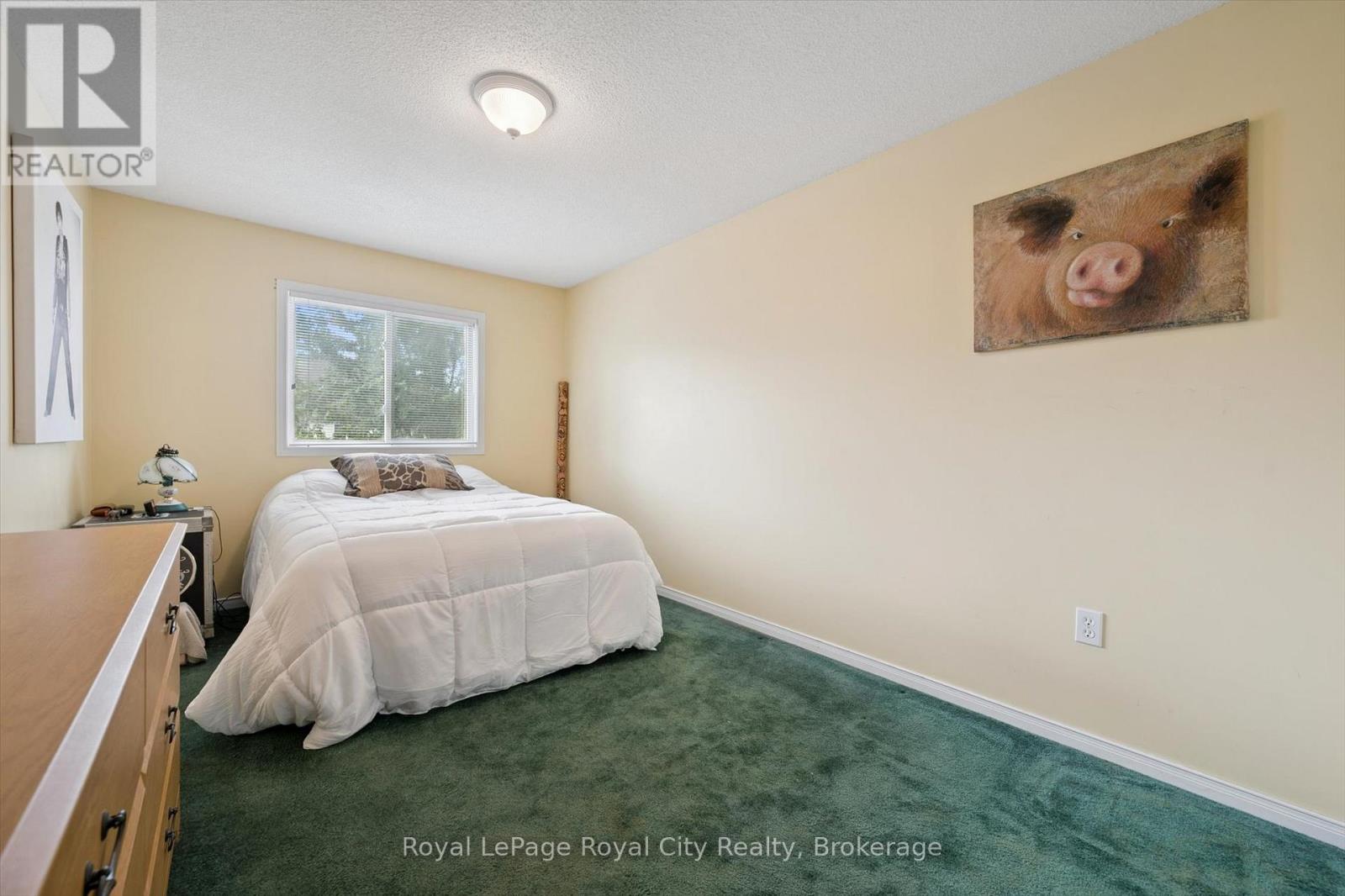 250 Starwood Drive, Guelph, Ontario  N1E 7C1 - Photo 23 - X12367457
