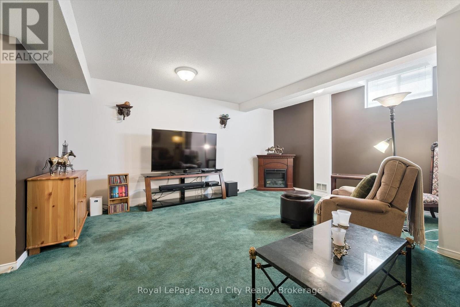250 Starwood Drive, Guelph, Ontario  N1E 7C1 - Photo 29 - X12367457