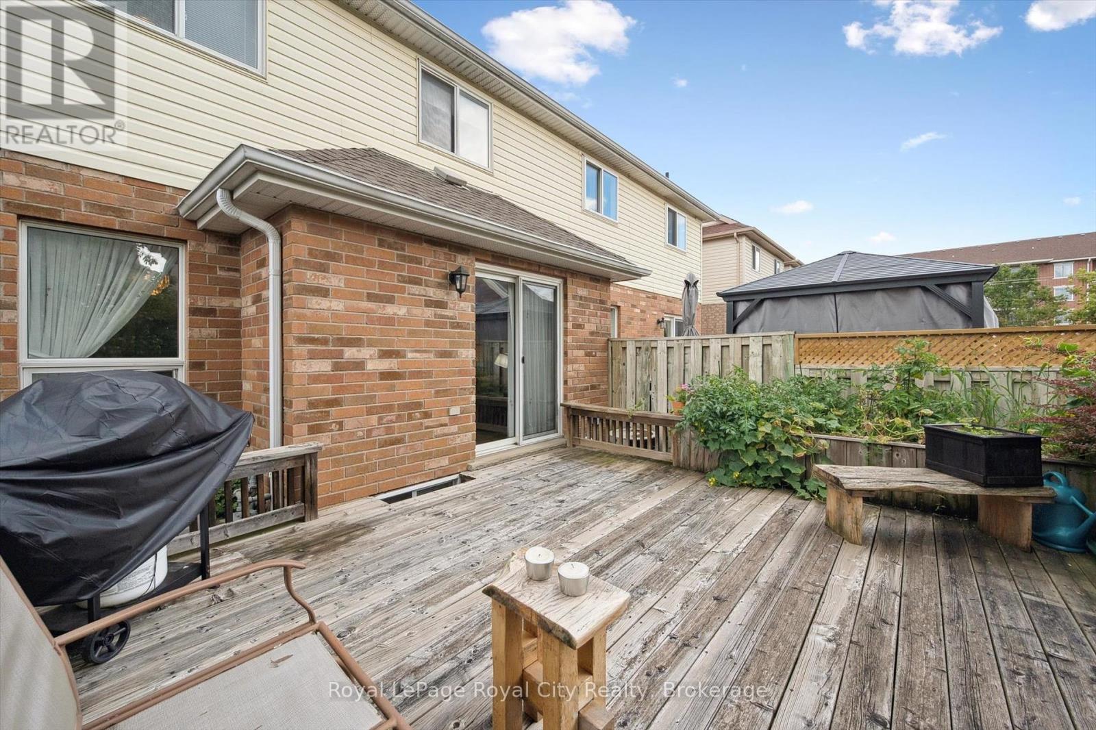 250 Starwood Drive, Guelph, Ontario  N1E 7C1 - Photo 40 - X12367457