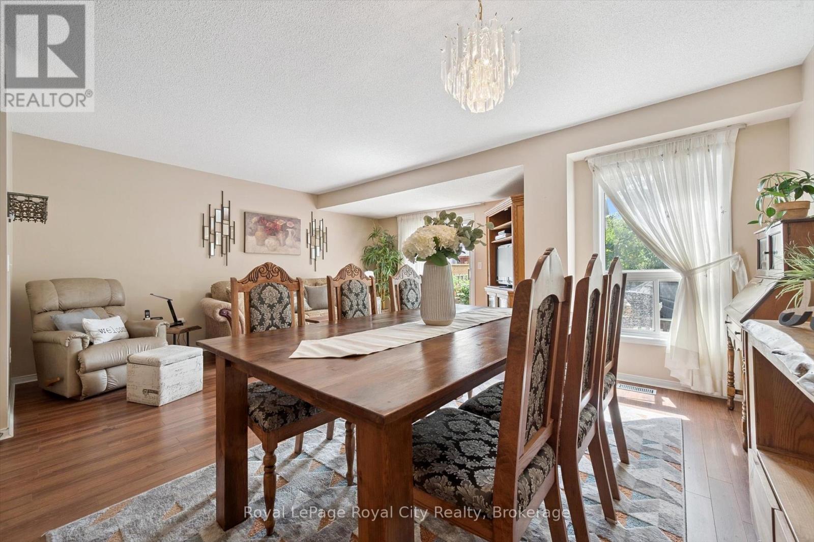 250 Starwood Drive, Guelph, Ontario  N1E 7C1 - Photo 9 - X12367457
