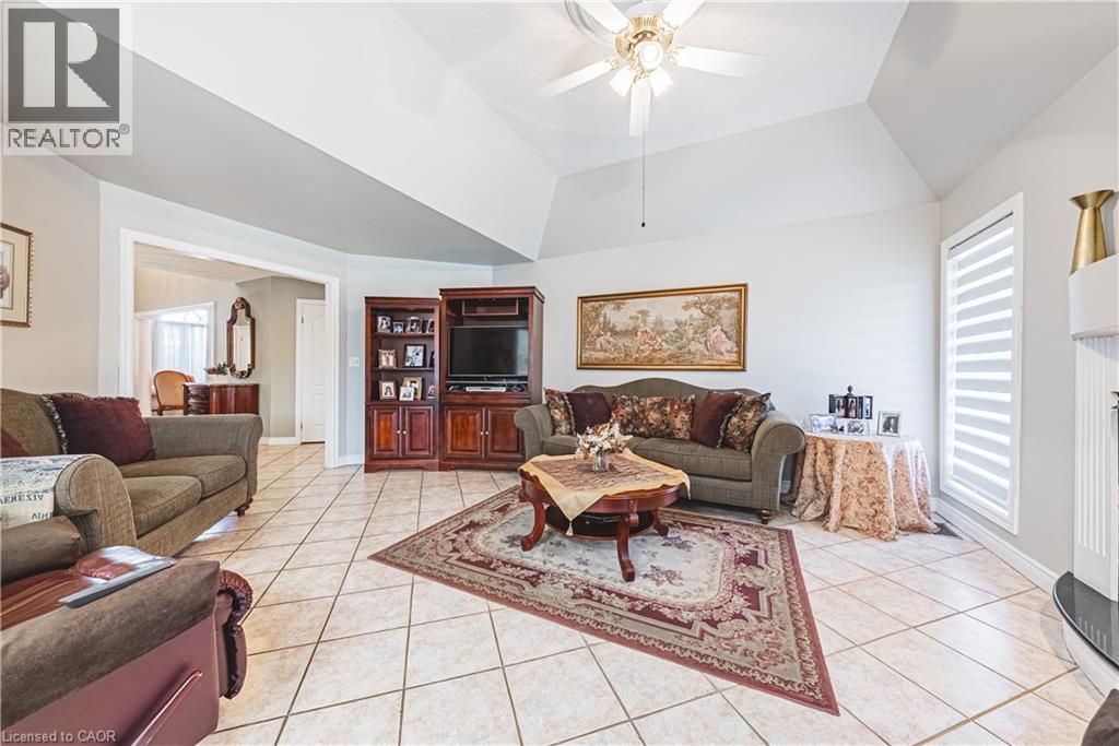 65 Mount Pleasant Drive, Hamilton, Ontario  L8W 3H3 - Photo 11 - 40764131