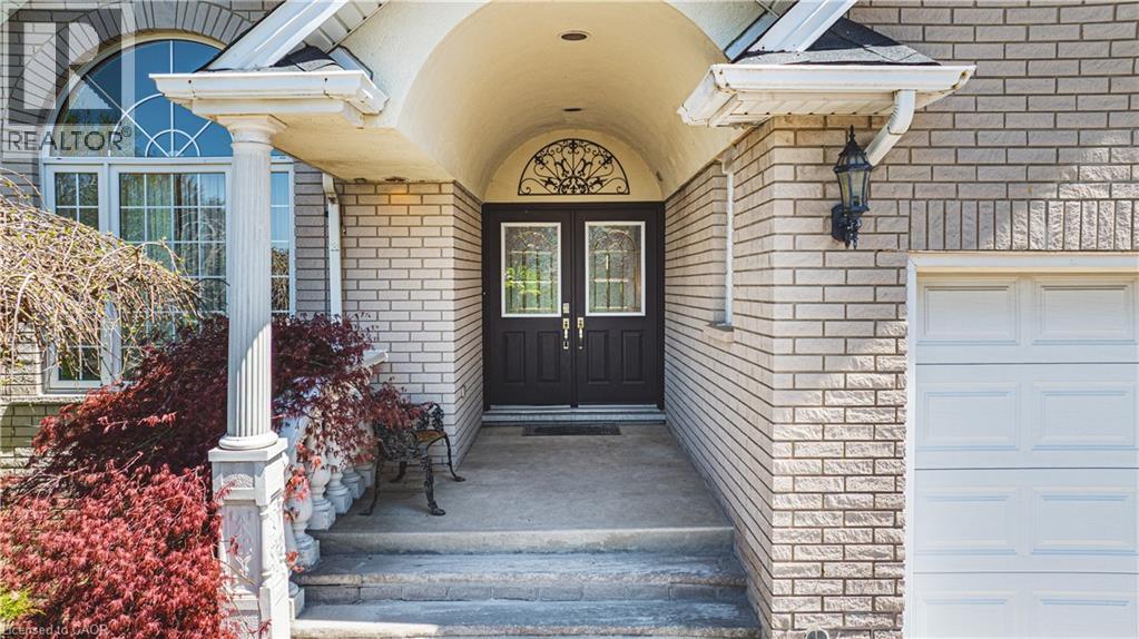 65 Mount Pleasant Drive, Hamilton, Ontario  L8W 3H3 - Photo 2 - 40764131