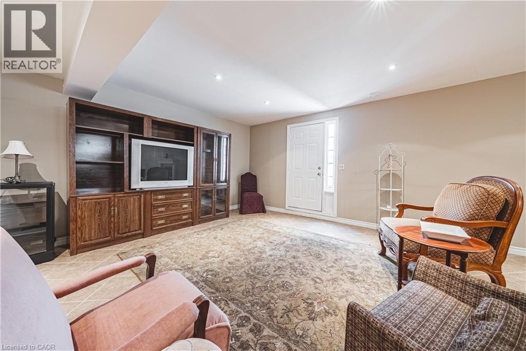 65 Mount Pleasant Drive, Hamilton, Ontario  L8W 3H3 - Photo 32 - 40764131
