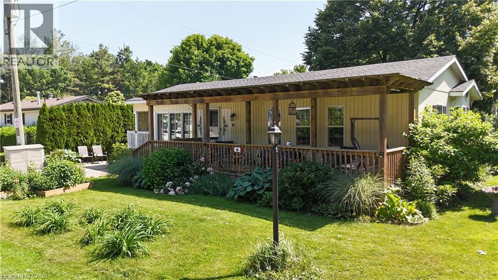 77307 Bluewater Highway Unit# 61, Bayfield, Ontario  N0M 1G0 - Photo 2 - 40764129