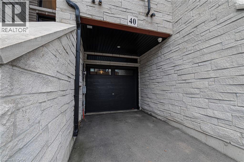 35 Midhurst Heights Unit# 40, Stoney Creek, Ontario  L8J 0K9 - Photo 3 - 40764077