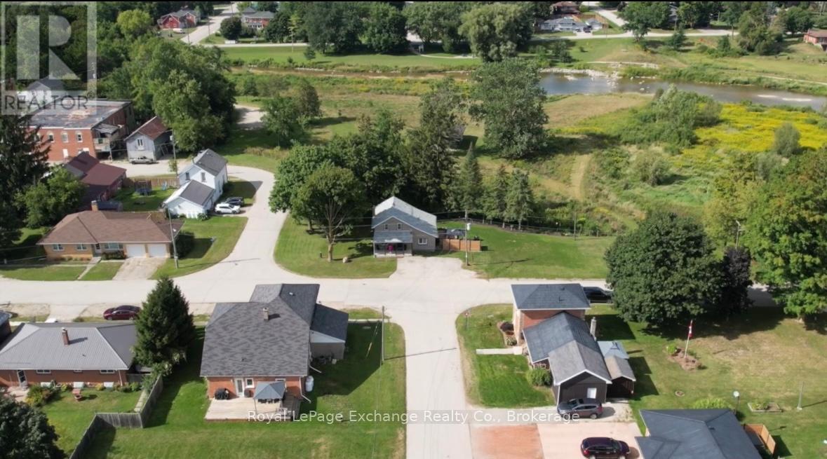 2061 Edward Street, Howick, Ontario  N0G 1X0 - Photo 28 - X12367609