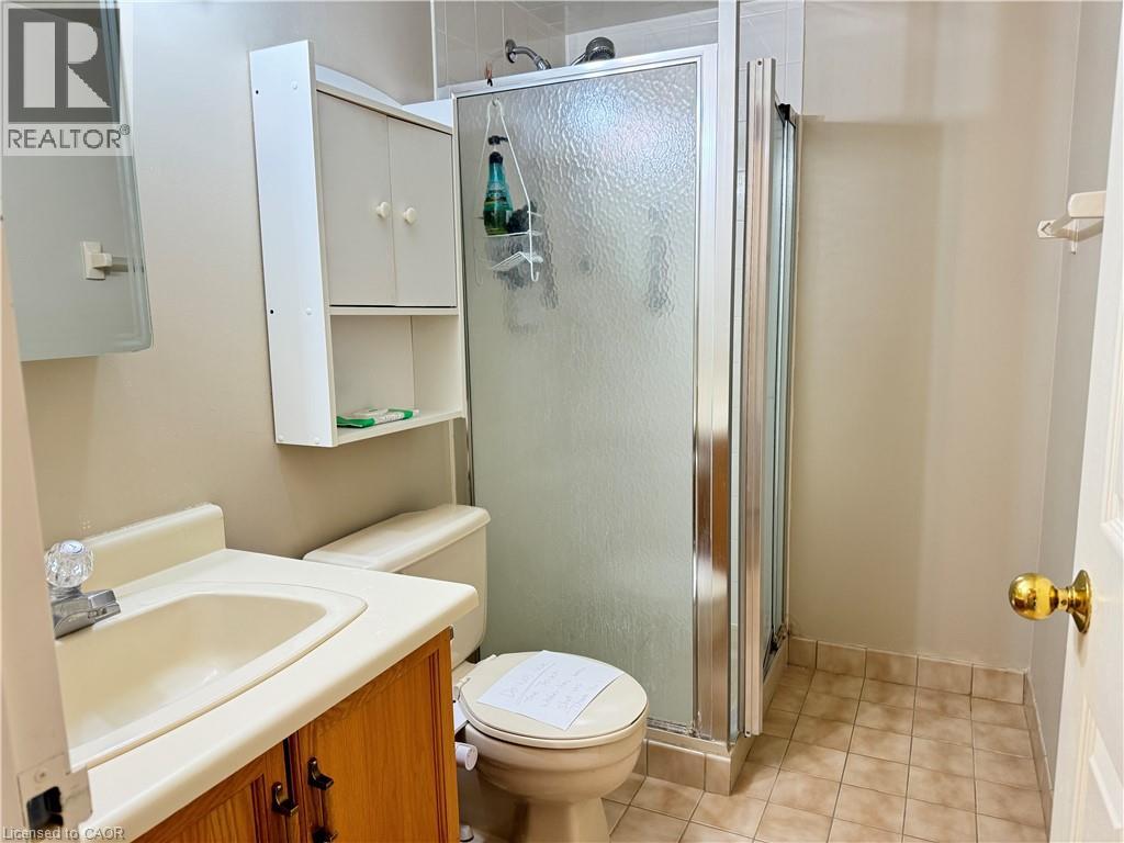 265 Westcourt Place Unit# 608, Waterloo, Ontario  N2L 6E4 - Photo 11 - 40763823
